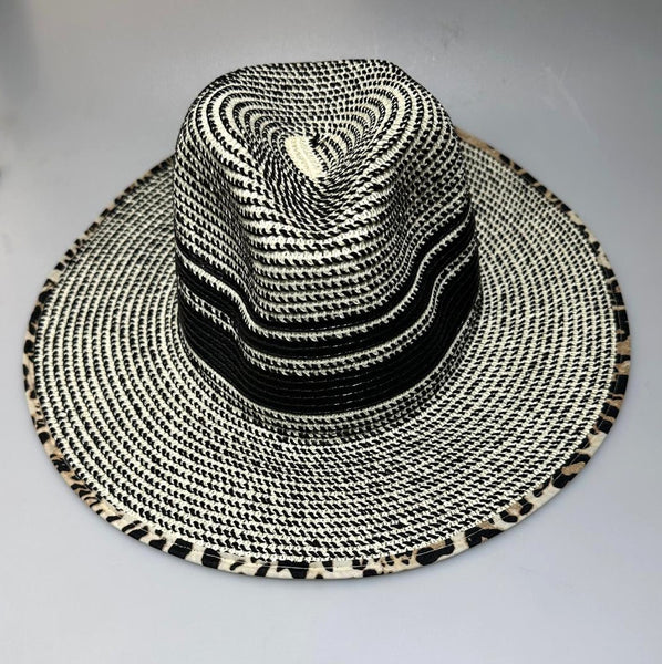 Paper Summer Sun Hat With Leopard Pint Fabric Brim