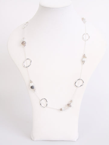 necklace lagen look 
