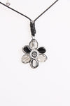 Black and White Lagen look Necklace